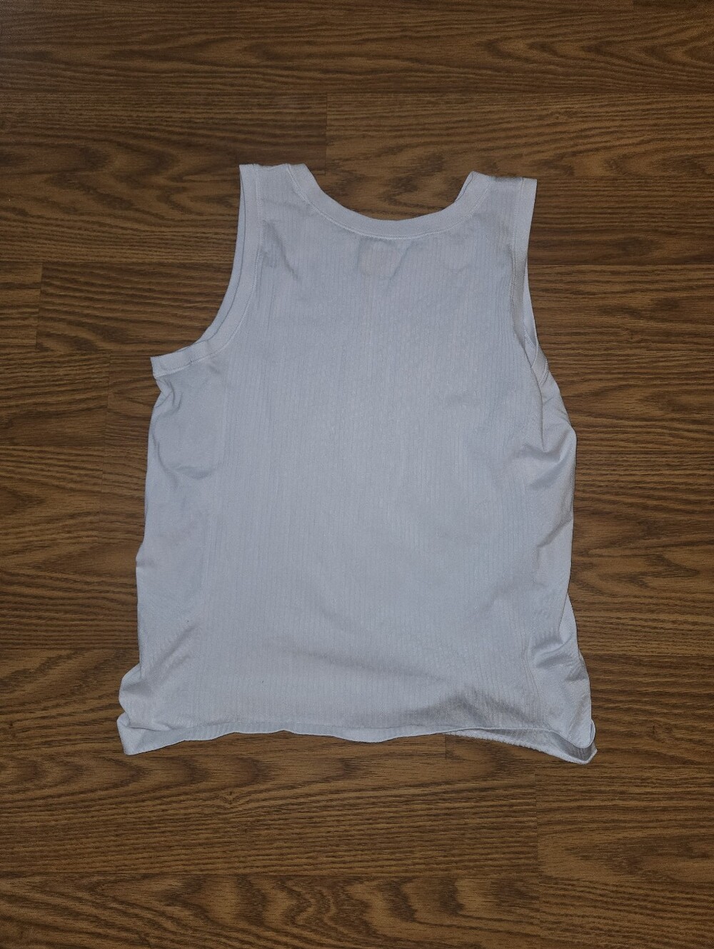 Basic White Ribbed Tank Top - Picture 2 of 2